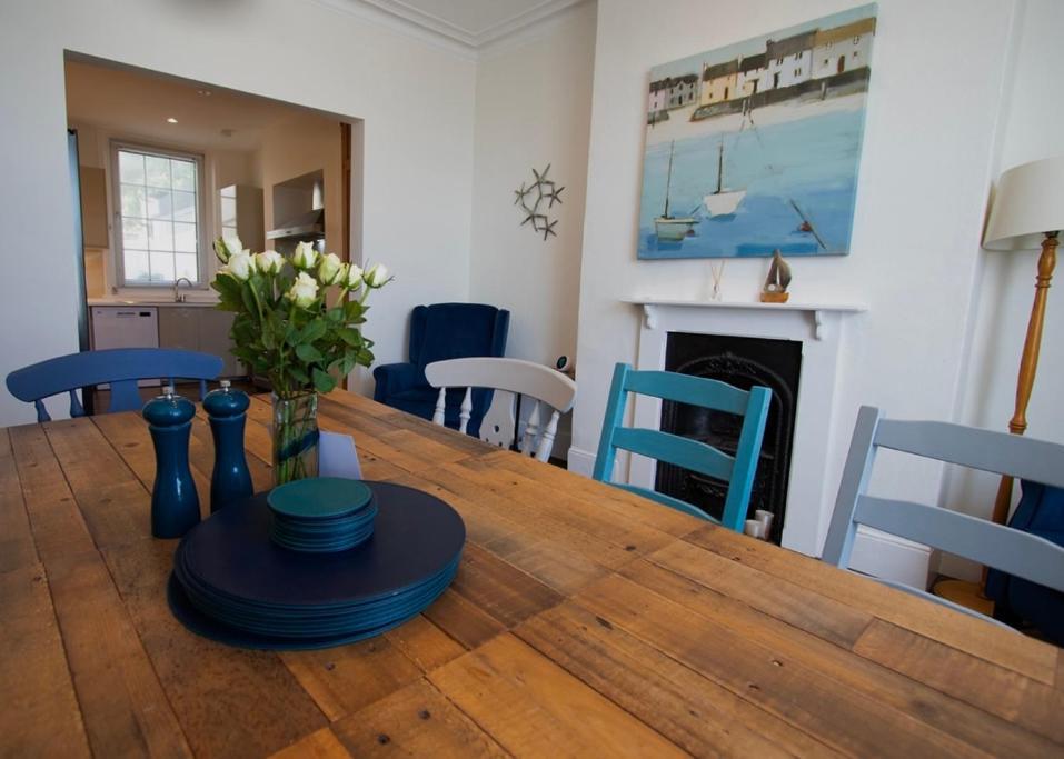 Beach View, 4 Bedroom House Opposite The Sea! Sleeps 10 Сэндгэйт Экстерьер фото